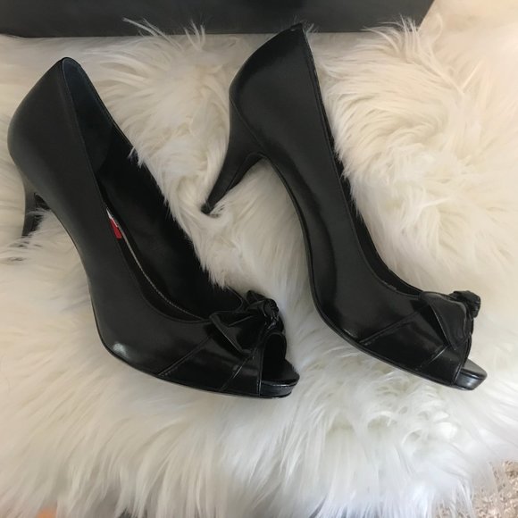 🌸Alfani Womens Black Daphna Peep Toe Black Bow Heel - Picture 4 of 7
